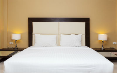 Boxmadras med hovedpude